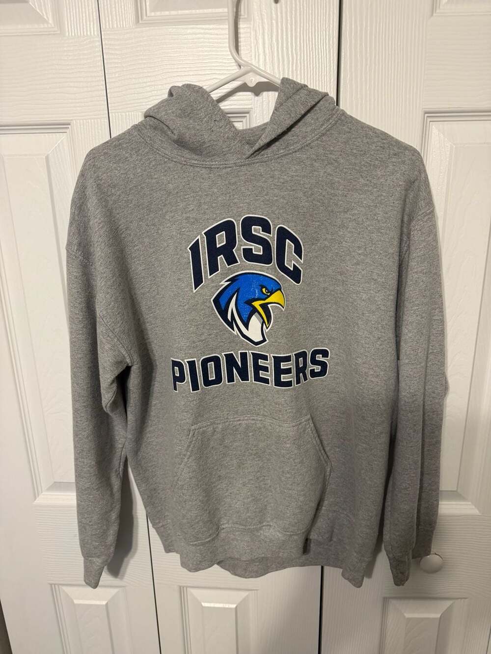 IRSC Pioneers College Athletic Mascot Gray Hooded Sweatshirt Hoodie